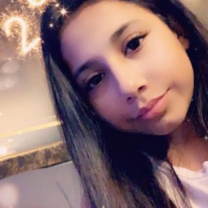 Meet your Posher, Anabel